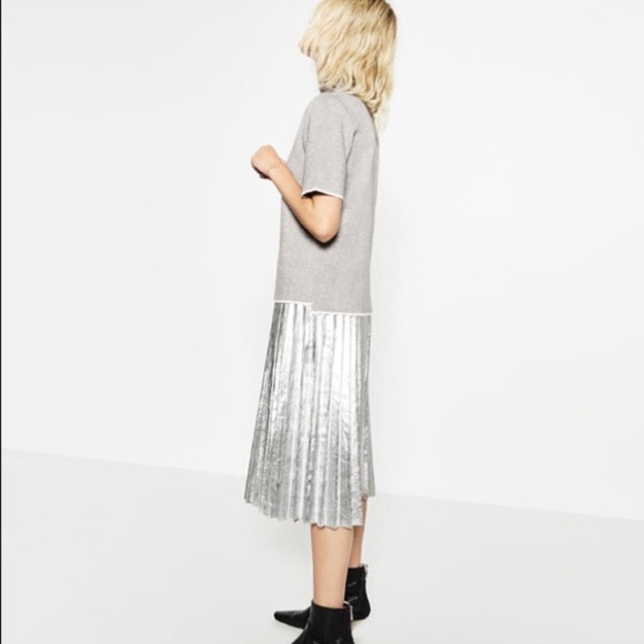 Zara Stripe Cuff High-neck Sweater. - Picture 5 of 8